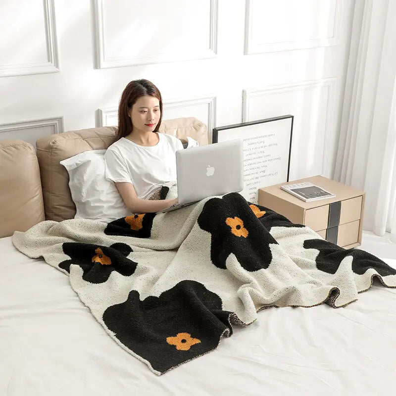 Korean Sunflower Velvet Knitted Blanket